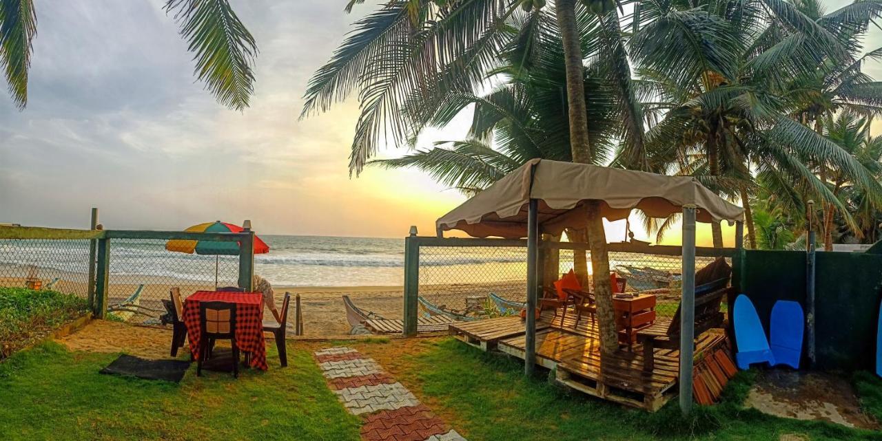 Ayomal Beach Paradise Kurunduwatta Exterior photo
