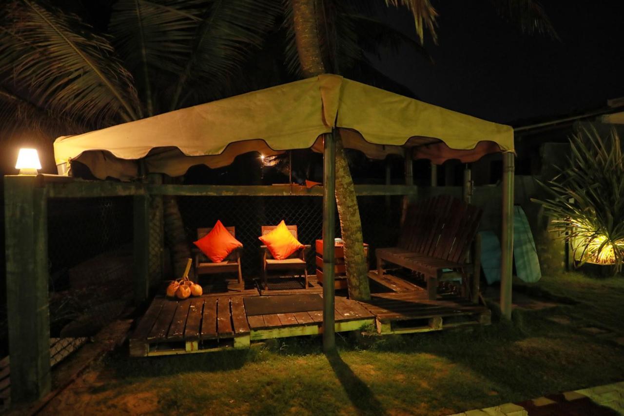 Ayomal Beach Paradise Kurunduwatta Exterior photo