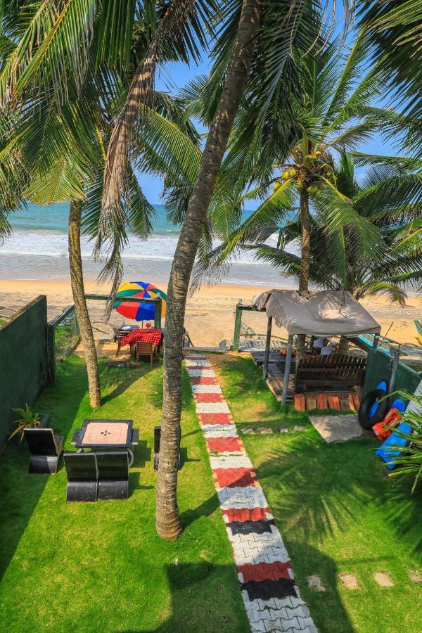 Ayomal Beach Paradise Kurunduwatta Exterior photo