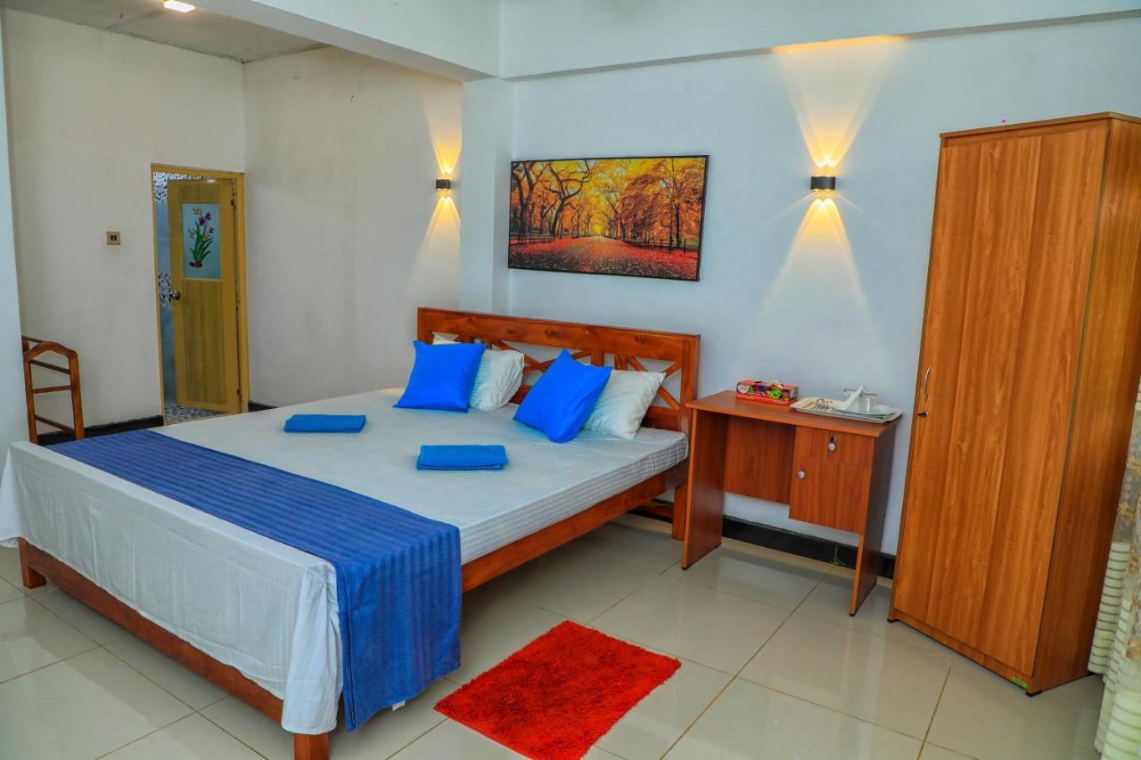 Ayomal Beach Paradise Kurunduwatta Exterior photo